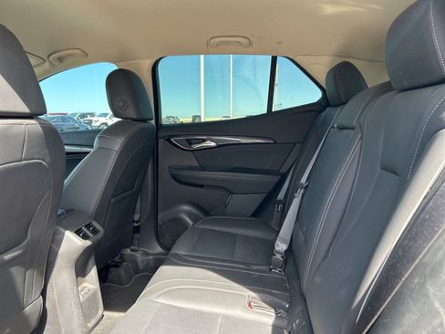 Used 2023 Buick Envision Essence image 11