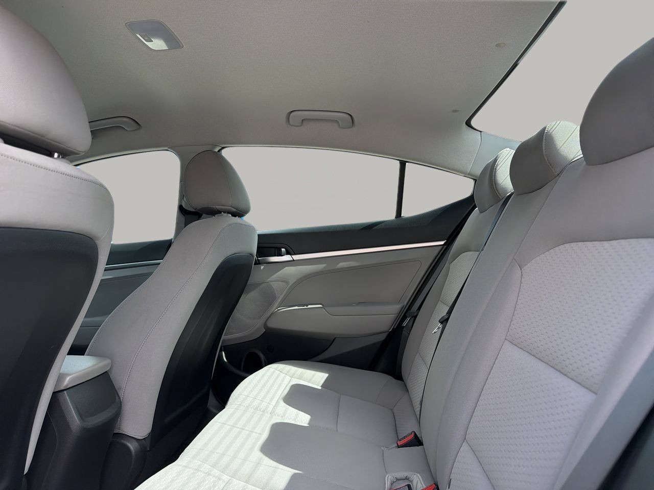 Used 2020 Hyundai Elantra SE FWD image 16