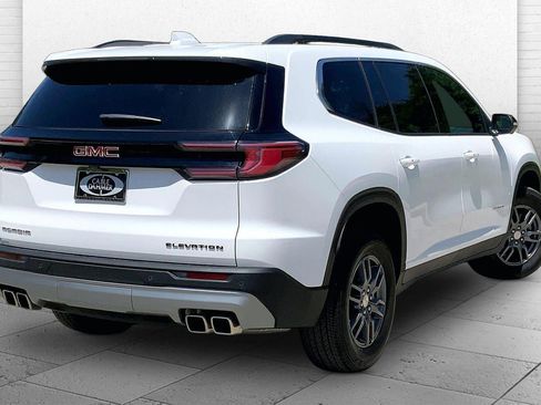 Used 2025 GMC Acadia Elevation FWD image 14