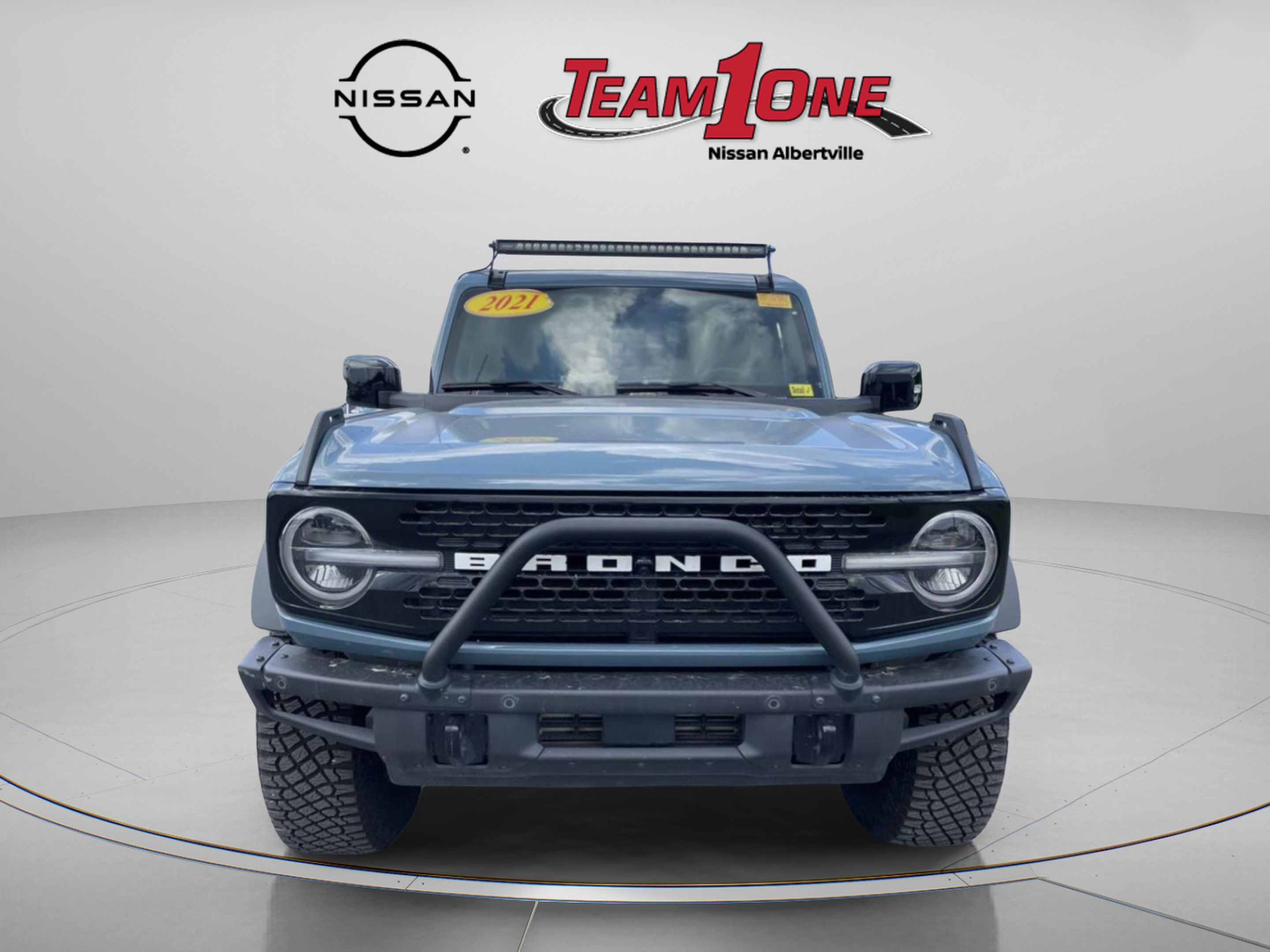 Used 2021 Ford Bronco First Edition AWD/4WD image 2