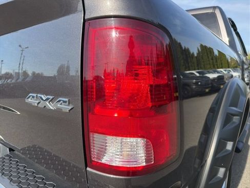 Used 2019 RAM 1500 Big Horn AWD/4WD image 16