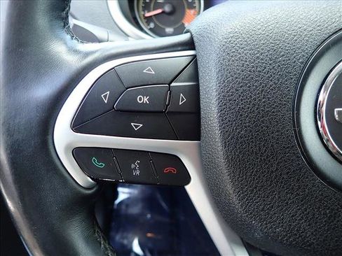 Used 2014 Jeep Cherokee Trailhawk w/ Technology Group AWD/4WD image 15