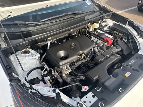 Used 2021 Toyota RAV4 LE image 43