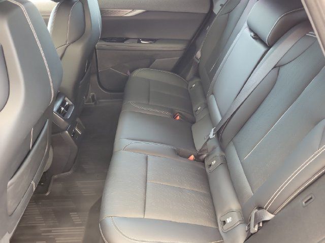 Used 2025 Cadillac Optiq Sport 2 w/ LPO, Floor Liner Package AWD/4WD image 21