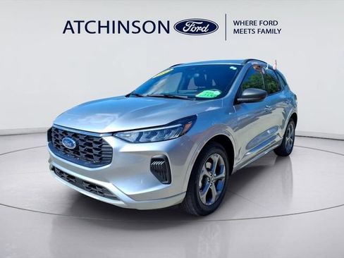 Used 2023 Ford Escape ST-Line w/ Tech Pack #1 AWD/4WD image 1
