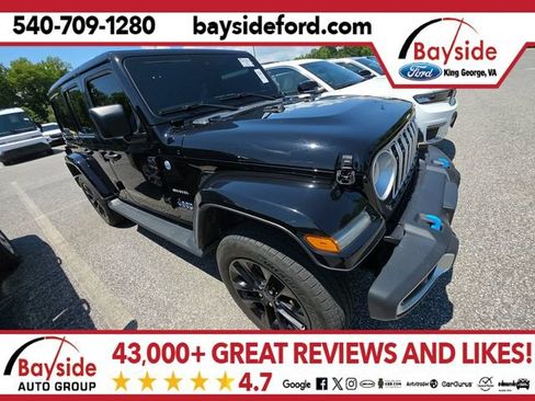 Used 2024 Jeep Wrangler Unlimited Sahara AWD/4WD image 1