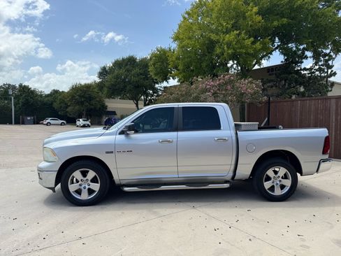 Used 2010 Dodge Ram 1500 Truck SLT w/ Lone Star Regional Pkg RWD image 4