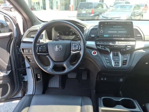 Used 2025 Honda Odyssey Sport-L image 11