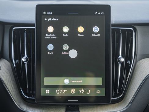 New 2026 Volvo XC60 T8 Plus w/ Protection Package Premier image 21