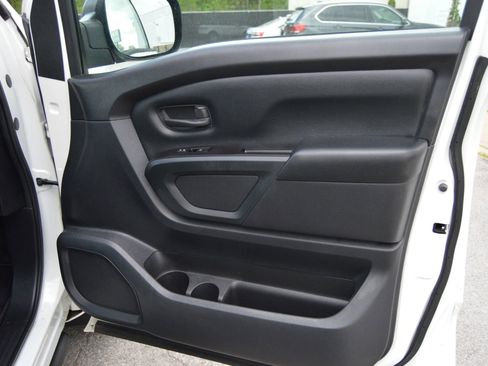 Used 2021 Nissan Titan S w/ S Utility Package RWD image 24