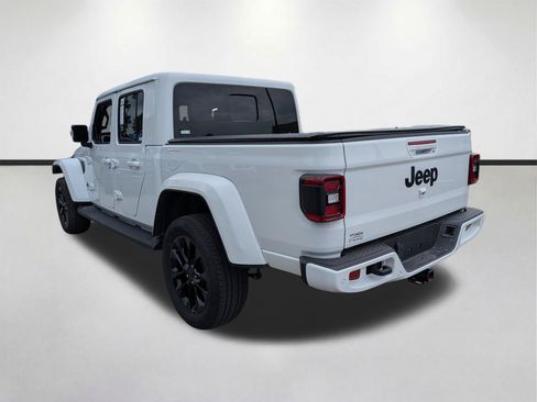 Used 2023 Jeep Gladiator Overland AWD/4WD image 6