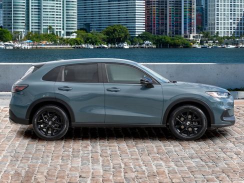 Certified 2023 Honda HR-V Sport image 4