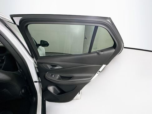 Used 2024 Buick Encore GX Sport Touring FWD image 29