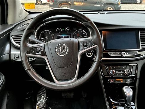 Certified 2017 Buick Encore Preferred image 9