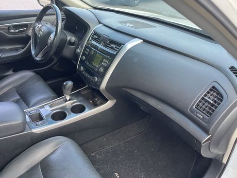 Used 2013 Nissan Altima 2.5 SL FWD image 26
