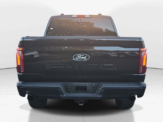 Used 2024 Ford F150 Lariat w/ Equipment Group 502A High AWD/4WD image 4