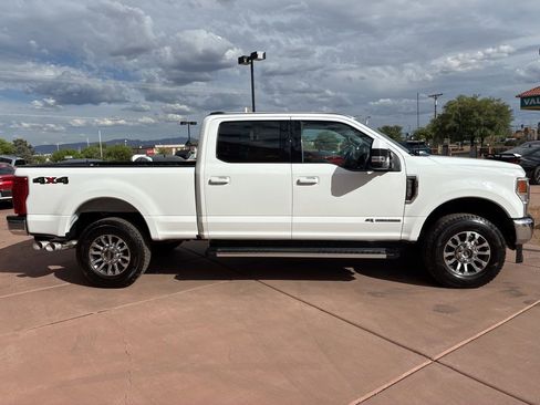 Certified 2022 Ford F250 Lariat w/ Lariat Value Package image 12
