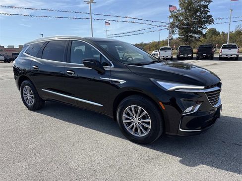 Used 2024 Buick Enclave Premium image 7