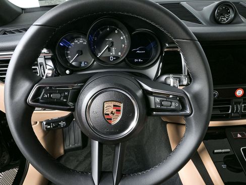 New 2026 Porsche Macan Turbo AWD/4WD image 8