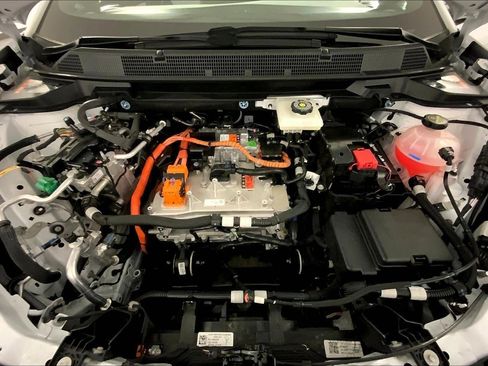 Used 2025 Chevrolet Equinox EV LT image 10