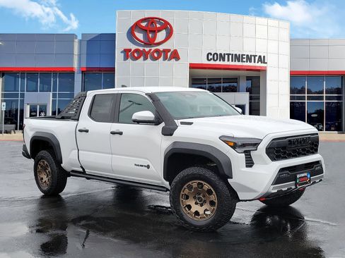 New 2026 Toyota Tacoma 4x4 Double Cab Hybrid image 2
