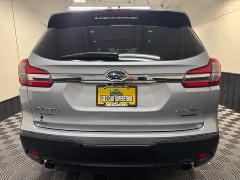 Used 2022 Subaru Ascent Limited w/ Technology Package AWD/4WD image 6