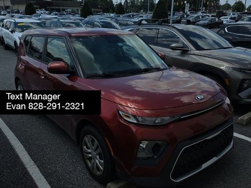 Used 2020 Kia Soul LX FWD image 12