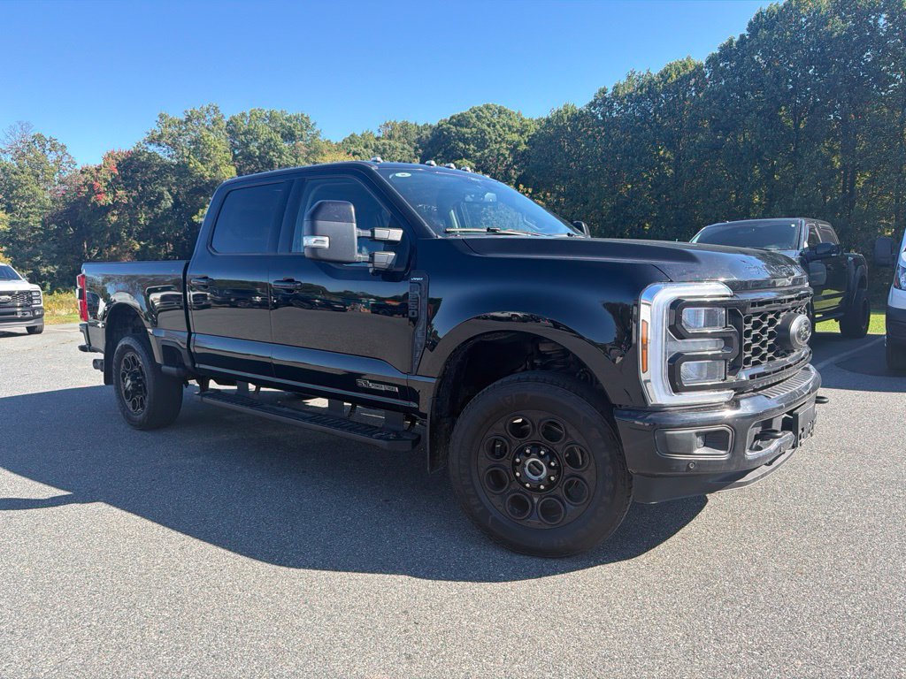 Used 2025 Ford F250 Lariat w/ Lariat Ultimate Package AWD/4WD image 1