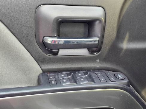 Used 2018 Chevrolet Silverado 1500 LT w/ All Star Edition image 11