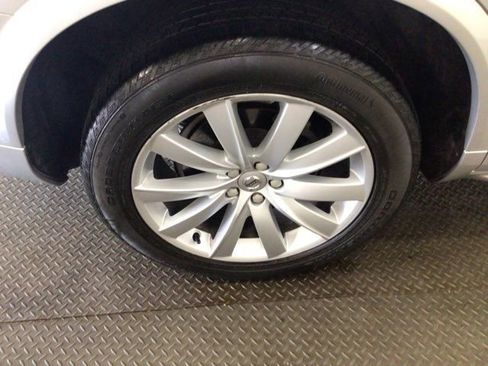 Used 2016 Volvo XC90 T6 Momentum w/ Vision Package image 26