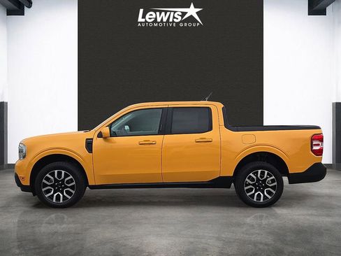 Used 2023 Ford Maverick Lariat w/ Lariat Luxury Package image 2