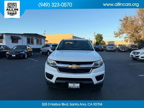 Used 2019 Chevrolet Colorado W/T w/ WT Convenience Package RWD image 2