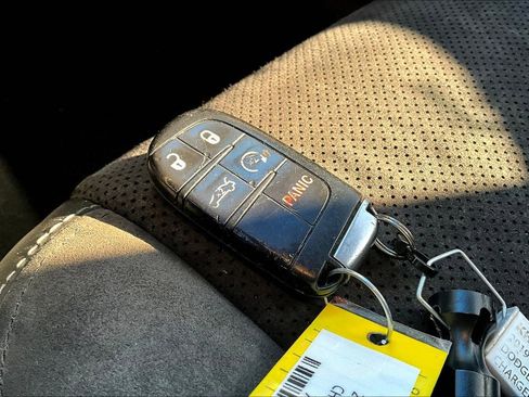 Used 2019 Dodge Charger Scat Pack w/ Plus Group image 11