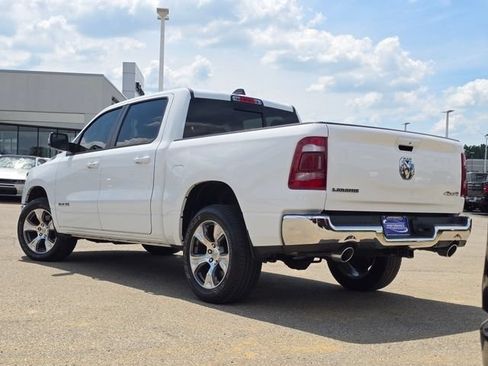 Used 2024 RAM 1500 Laramie AWD/4WD image 32