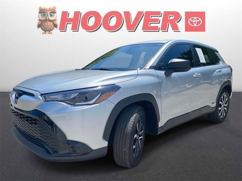 Used 2024 Toyota Corolla Cross S image 6