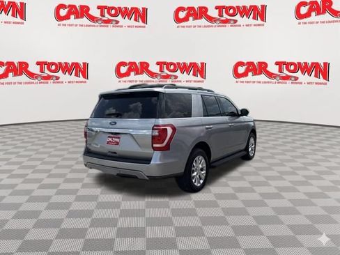 Used 2021 Ford Expedition XLT w/ Cargo Package RWD image 3