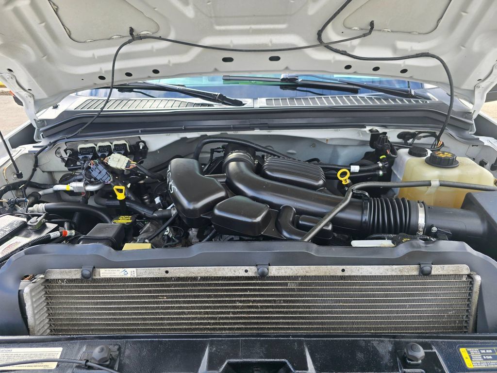 Used 2010 Ford F350 XLT AWD/4WD image 9