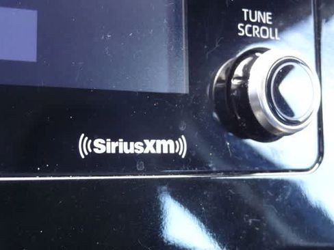 Used 2023 Toyota Camry LE image 25