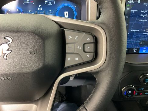 New 2026 Ford Bronco Outer Banks w/ Sasquatch Package AWD/4WD image 25