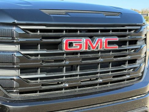 New 2026 GMC Sierra 1500 Elevation AWD/4WD image 38