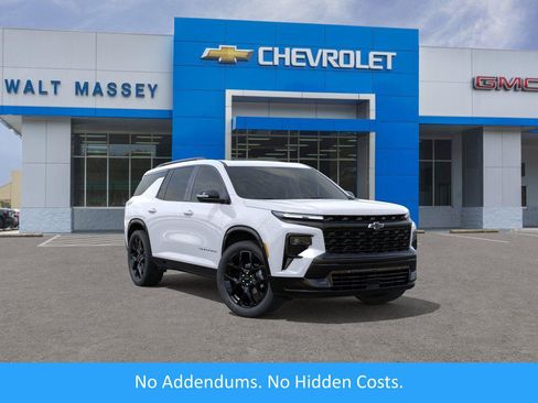 New 2026 Chevrolet Traverse RS w/ LPO, Floor Liner Package FWD image 1