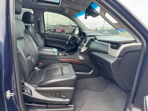 Used 2020 GMC Yukon XL SLT image 57