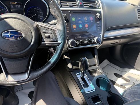 Used 2019 Subaru Outback 2.5i Premium AWD/4WD image 12