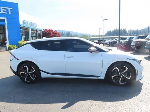 Used 2023 Kia EV6 GT-Line w/ GT-Line Suede Seat Package AWD/4WD image 9