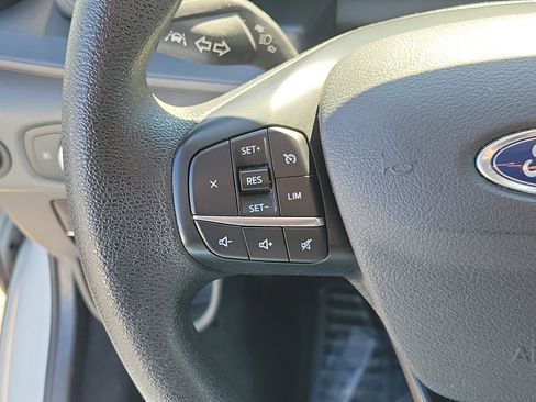 Used 2022 Ford Transit 350 XLT image 31