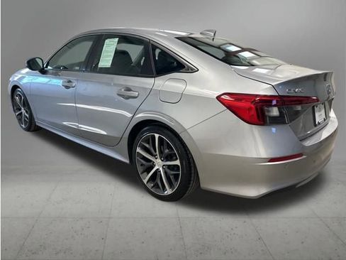 Certified 2023 Honda Civic Touring image 11