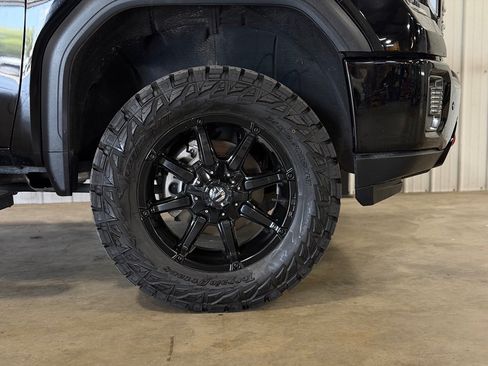Used 2020 GMC Sierra 2500 AT4 w/ AT4 Premium Package AWD/4WD image 8