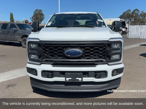 Used 2024 Ford F250 XL w/ STX Appearance Package AWD/4WD image 2