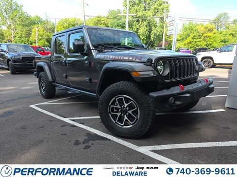 Used 2024 Jeep Gladiator Rubicon w/ Steel Bumper Group AWD/4WD image 1