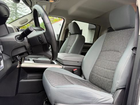 Used 2018 RAM 1500 Big Horn AWD/4WD image 26